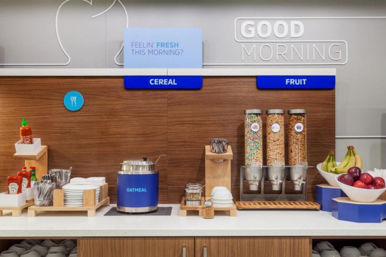 Holiday Inn Express & Suites - Courtenay - Comox By Ihg エクステリア 写真