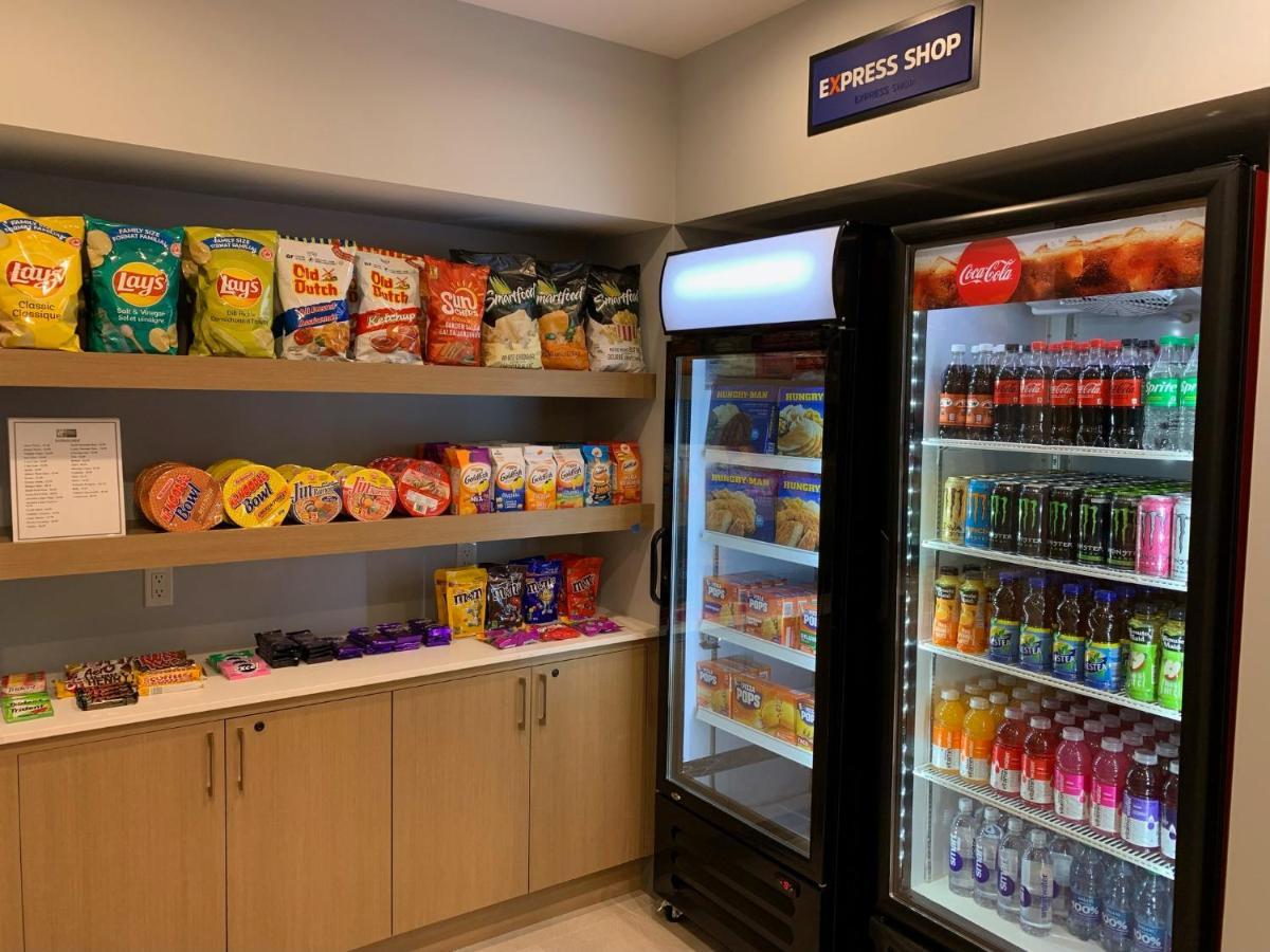 Holiday Inn Express & Suites - Courtenay - Comox By Ihg エクステリア 写真